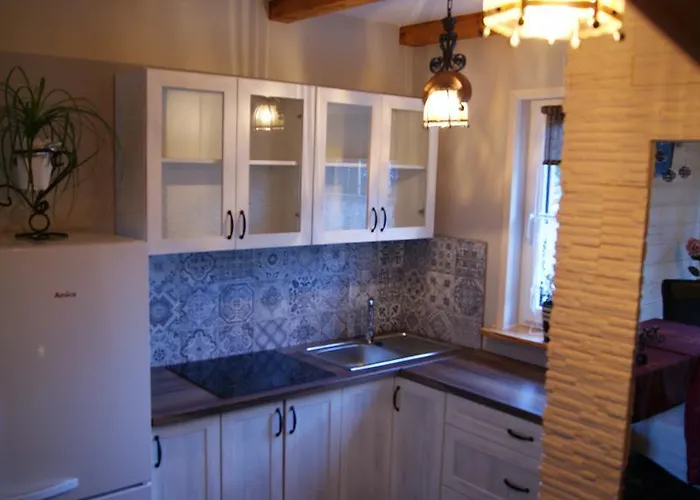 Chata Na Zaciszu בקתה *